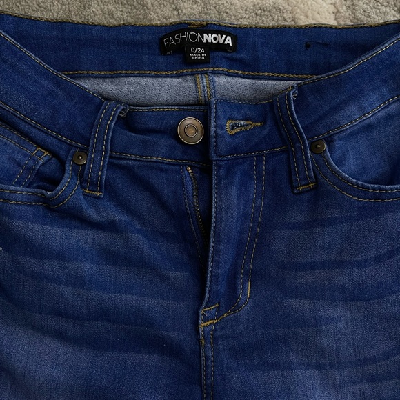 Fashion Nova - Here For You Flare Jeans / Medium Blue Wash - Picture 3 of 6